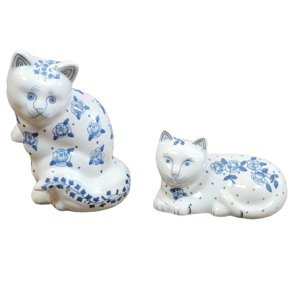 Set 2 Porcelain Cat Figurines Floral Accents Blue White Kittens Sitting Lying